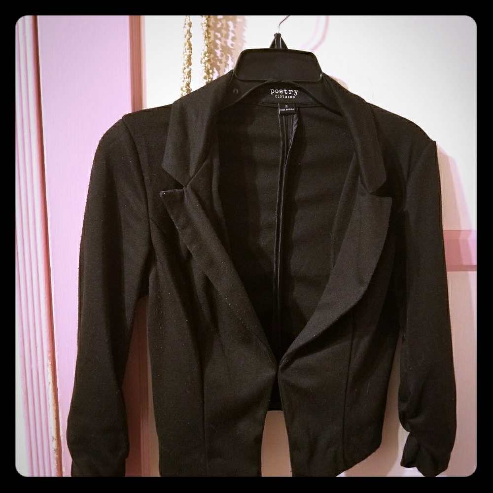 Cotton black 3/4 sleeve blazer